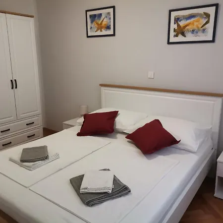 Mihaela Apartament *